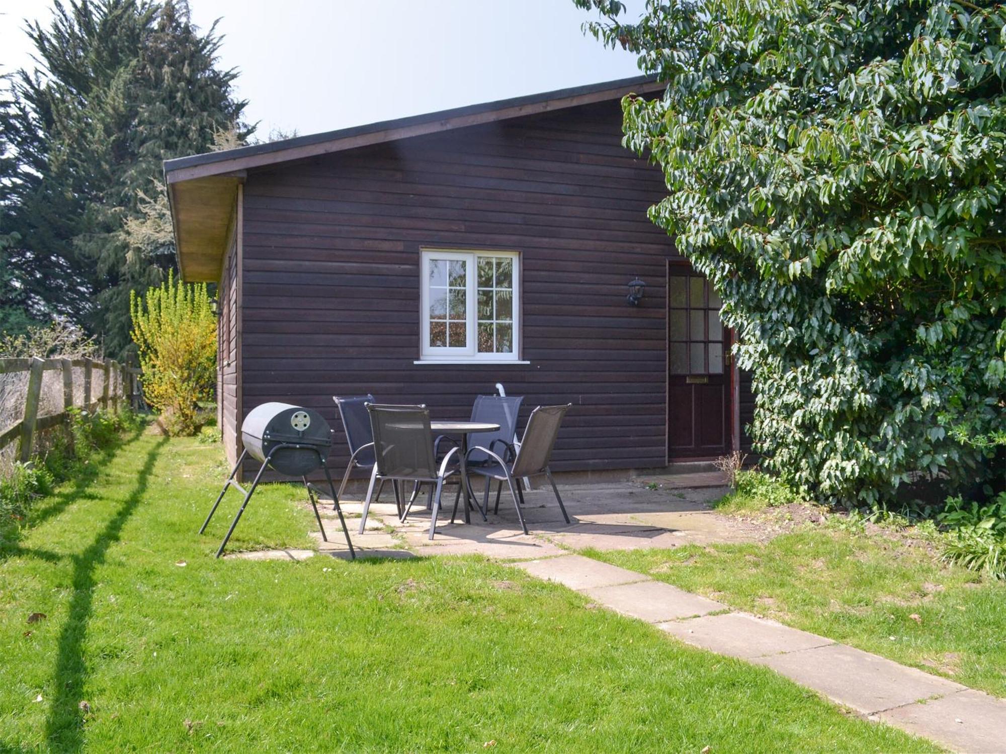 The Cottage - B4014 Wendling Exterior photo
